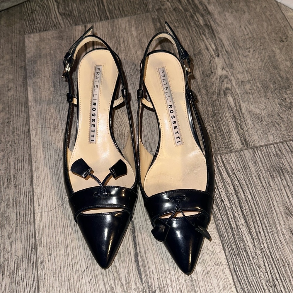 Fratelli Rossetti navy sling back heels